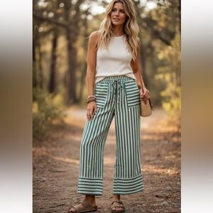 560. Wide leg striped high rise pant in green